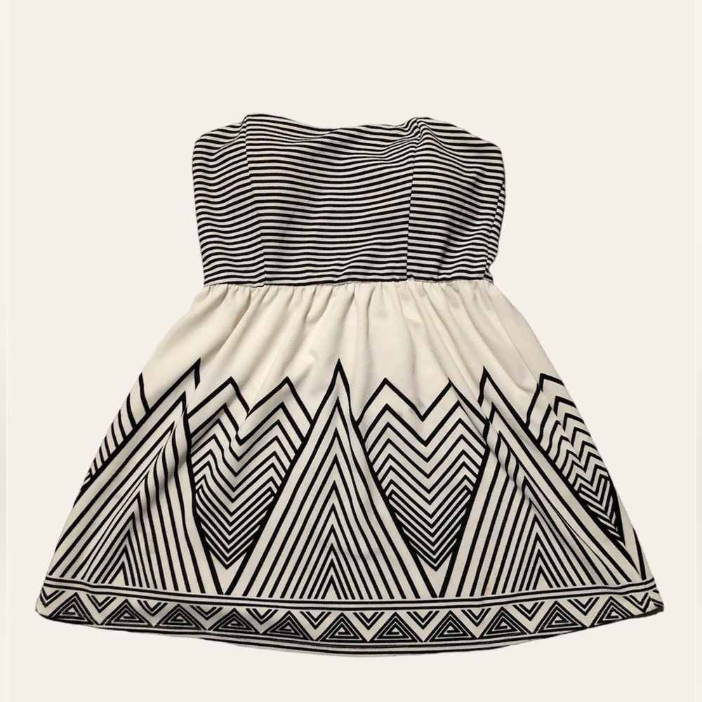 Black and white NOBO dress